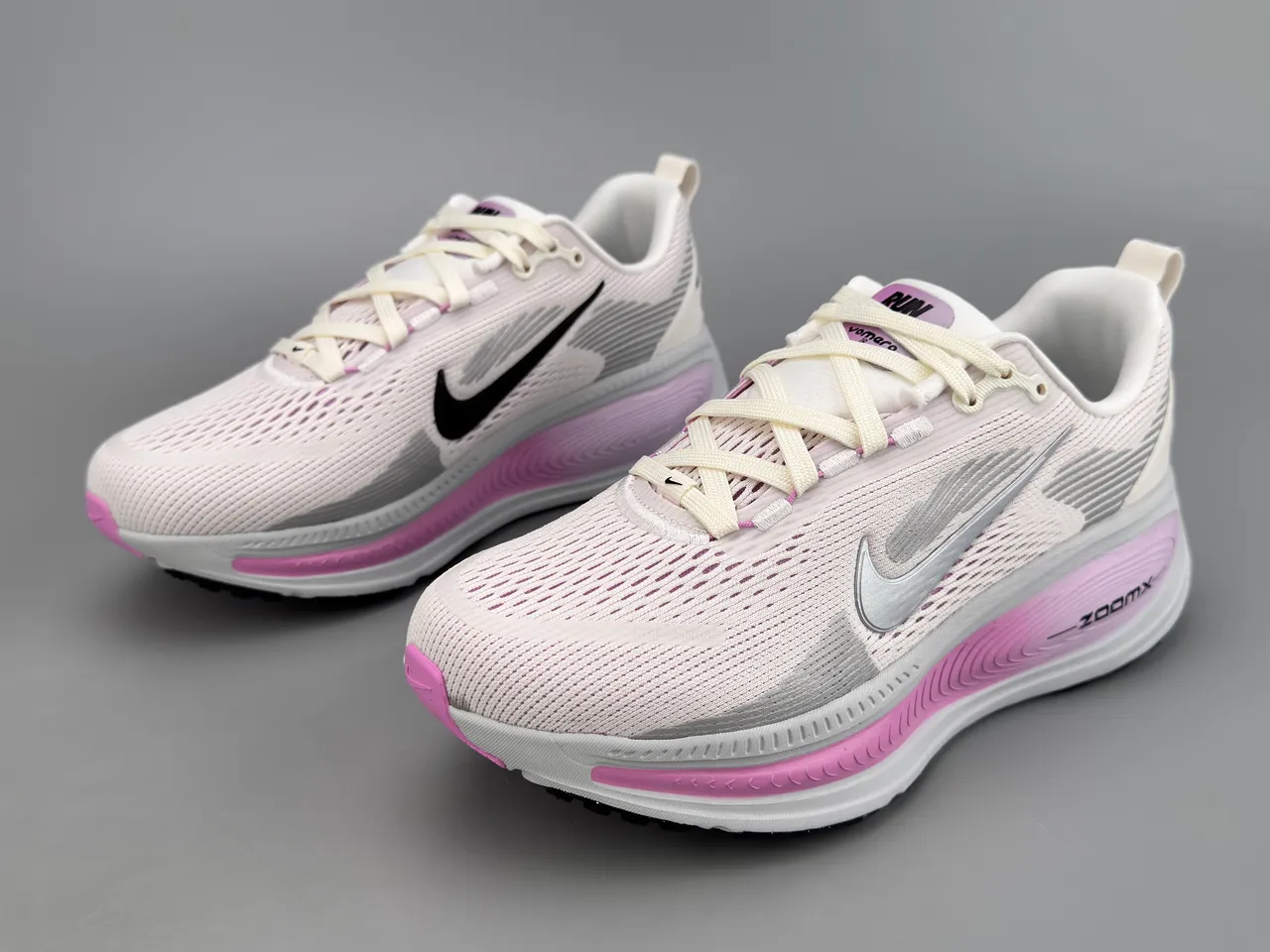Nike White Pink Engineered Mesh Upper Layered Synthetic Overlays Running Shoes 3
