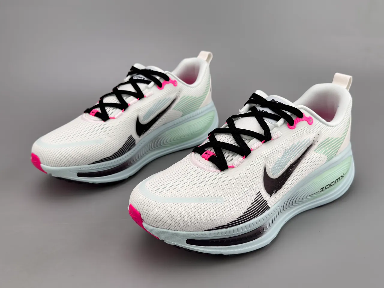 Nike White Pink Engineered Mesh Upper Wave-Pattern Overlays Running Shoes 5