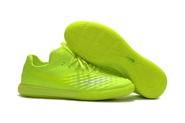 Nike White Red Low-Cut Textured Synthetic Upper Indoor Soccer Shoes 3