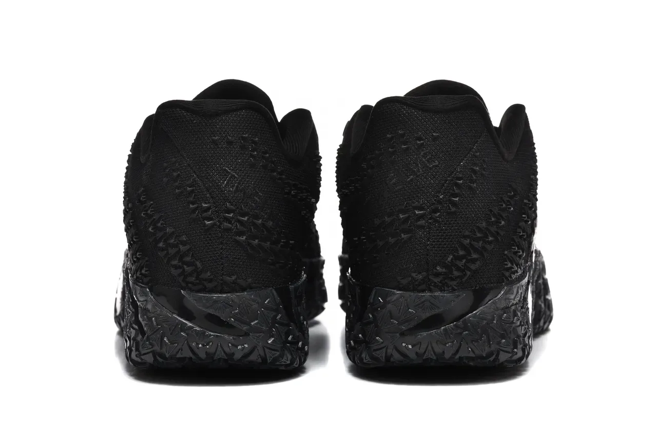 Nike Zoom 2K Black and Gold Lifestyle Sneakers 3
