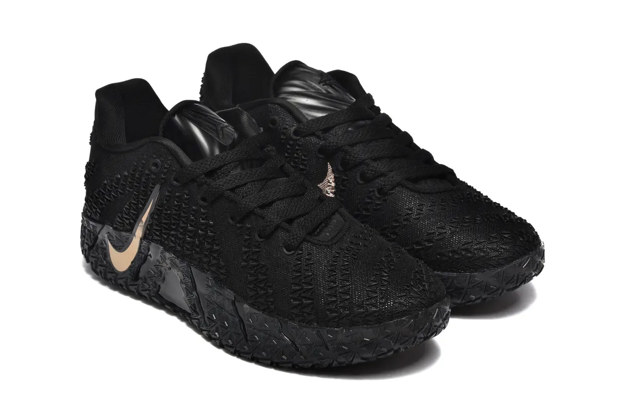 Nike Zoom 2K Black and Gold Lifestyle Sneakers 4