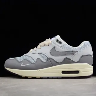Nike Zoom 2K Light Gray and Off-White Lifestyle Sneakers