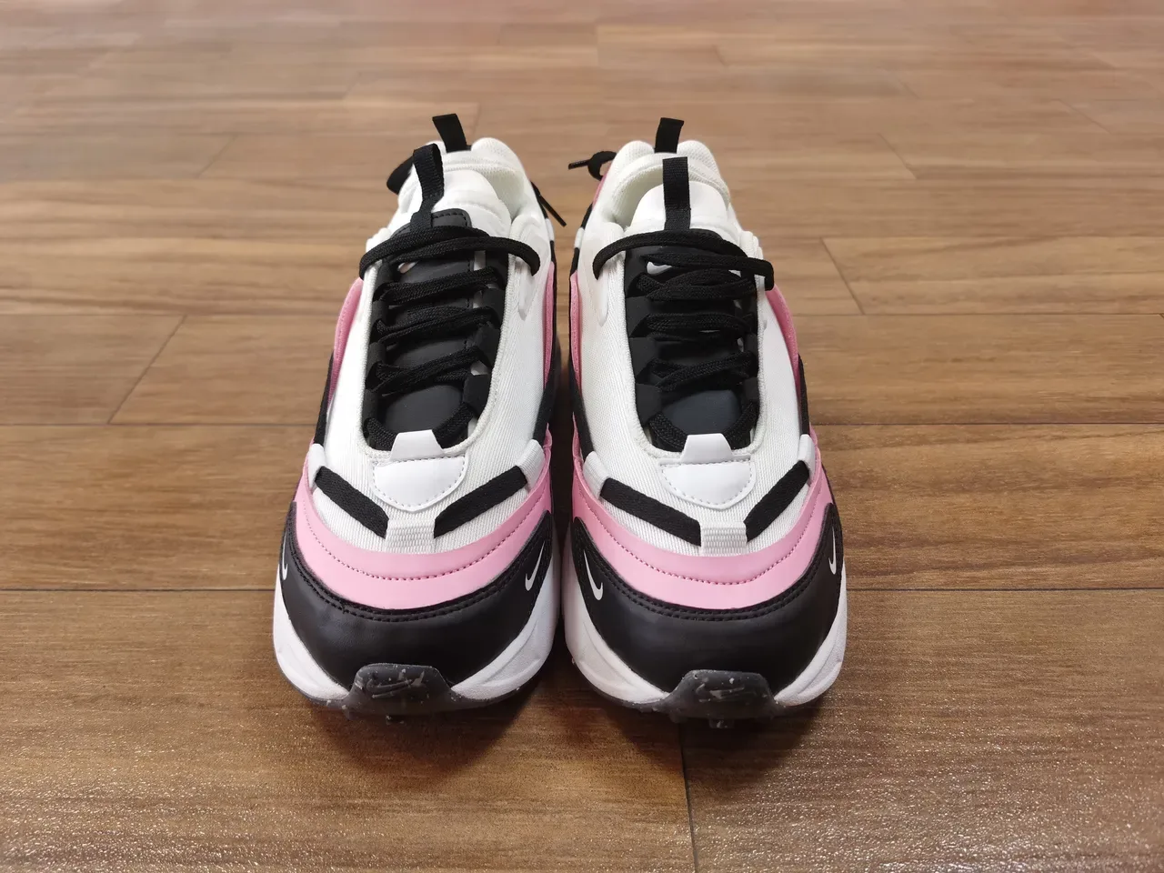 Nike Zoom 2K White Black Pink Lifestyle Sneakers 3