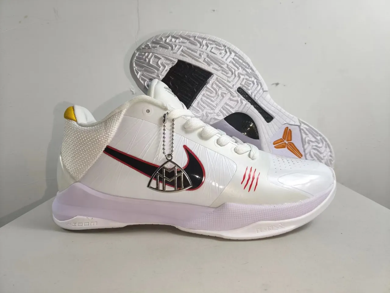 Nike Zoom Kobe V White Black Red Basketball Shoes 3