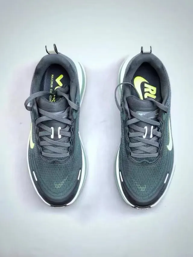Nike ZoomX Invincible Run Running Shoes 5