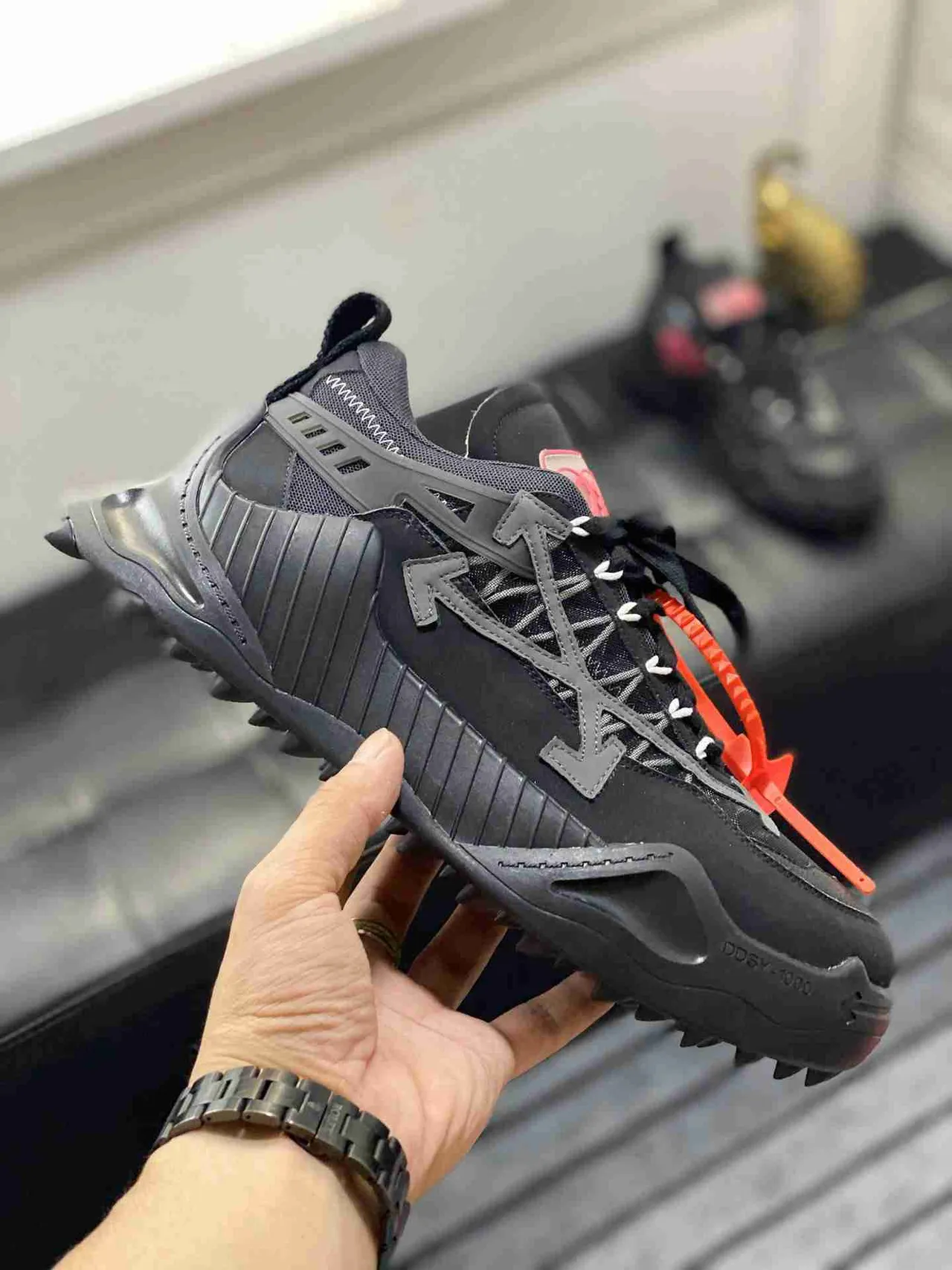 Off-White Air Terra Forma Sneakers Chunky Industrielles Noires et Orange 8