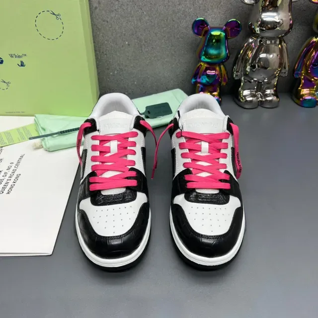 Off-White Tênis Lifestyle Couro Crocodilo Embossado Preto Rosa Logo Seta Diagonal 5
