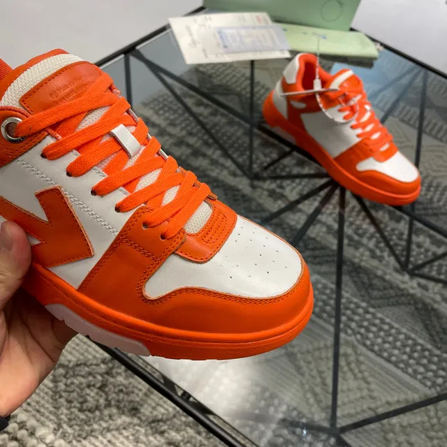 Off-White برتقالي Chunky Sculpted Sole سهم مائل Logo Lifestyle Sneakers 2