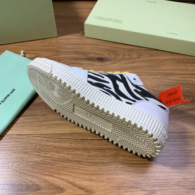 Off-White Yellow Perforated Leather Toe Zebra-Print Side Panel Lifestyle Sneakers 2