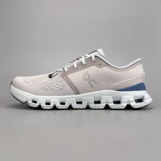 On Beige Azul Parte superior de knit ingenieril segmentada con CloudTec midsol Zapatos de correr