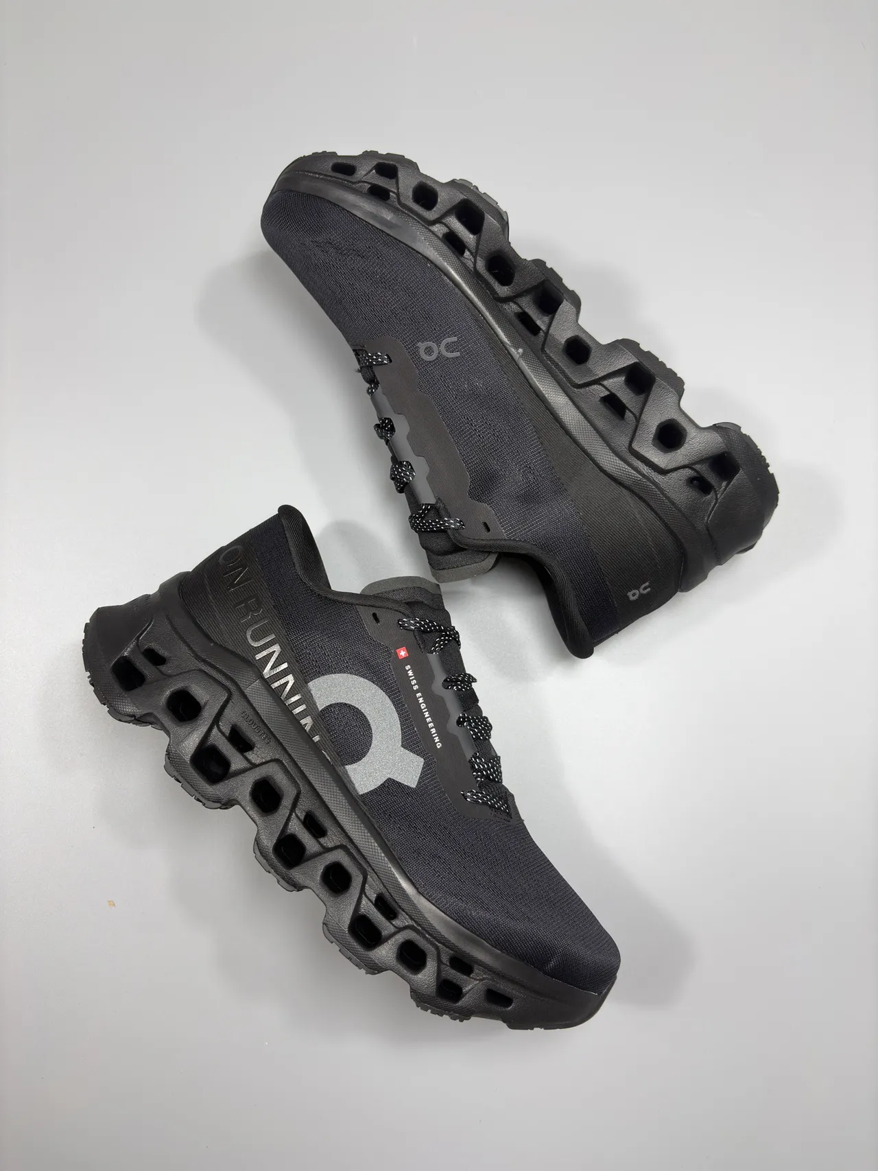 On Black Gray Hollow-Pod Midsole Engineered Knit Upper Running Shoes 7