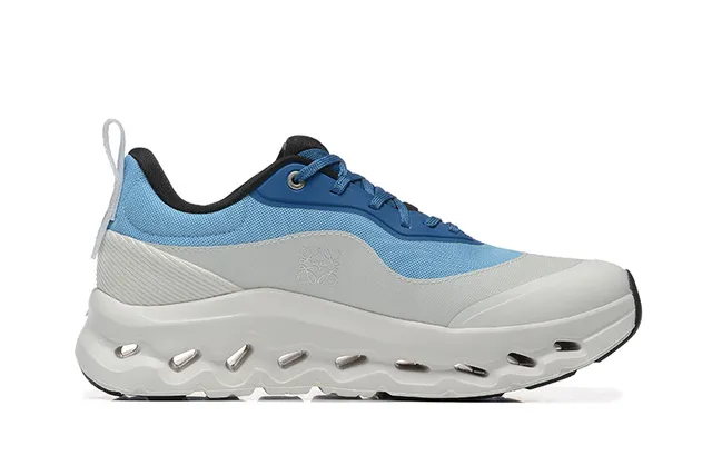 On Sneakers Lifestyle à tige mesh-and-synthetic upper bleu gris sculpted pod midsole 4
