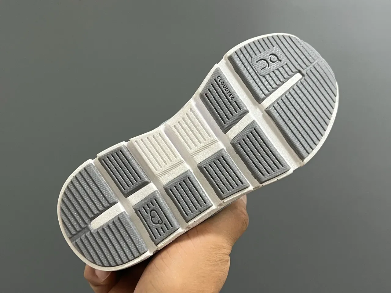 On Blue White Low-Top Mesh Upper Lifestyle Sneakers 15