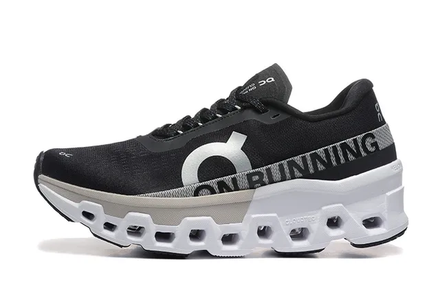 On Cloudmonster أحذية ركض أسود أبيض رمادي 5
