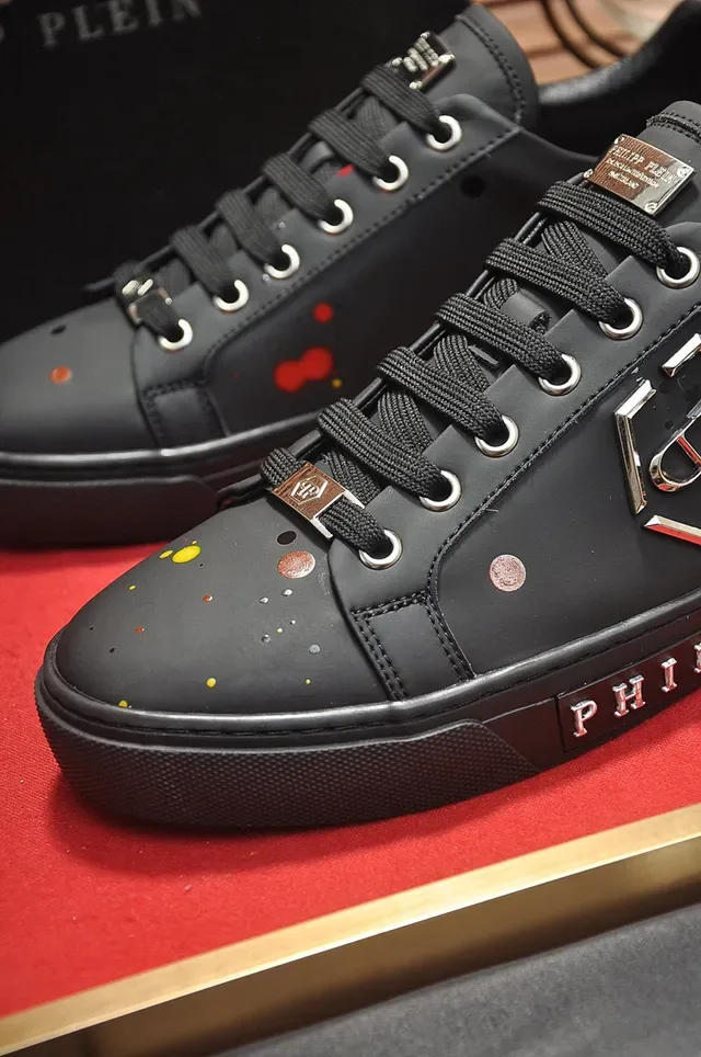 Philipp Plein Noir et Or Cuir Synthétique Logo Hexagonal Métallique Lifestyle Sneakers 3