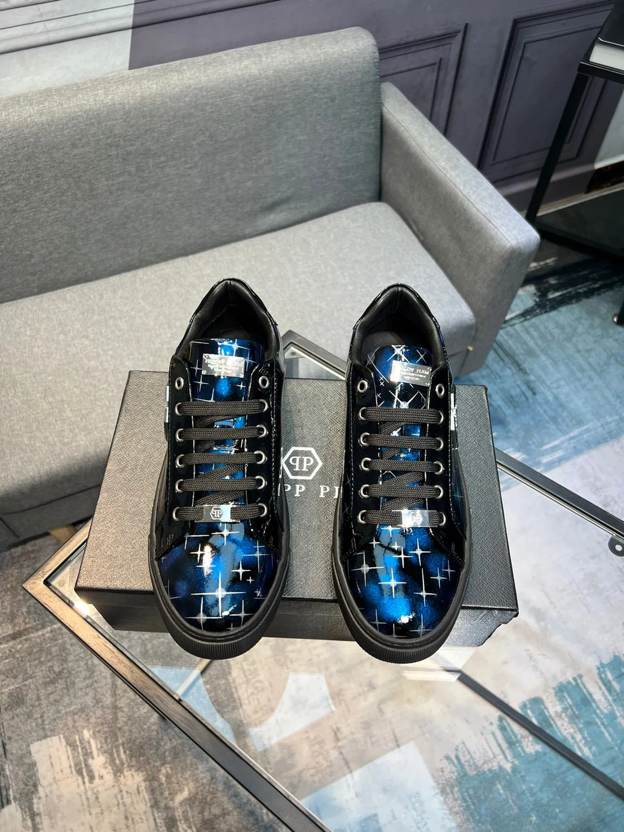 Philipp Plein Galaxy Print sneakers low top lifestyle 2