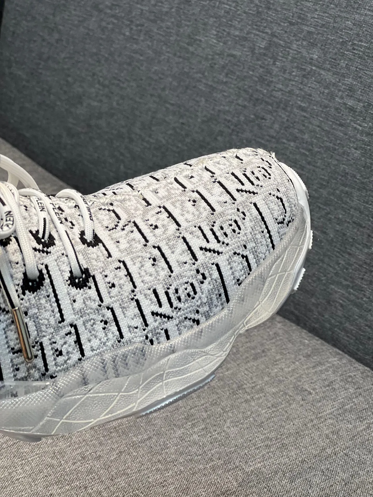 Philipp Plein Cinza Preto Tricô Monograma Superior Sola Translucida Tênis Chunky 4