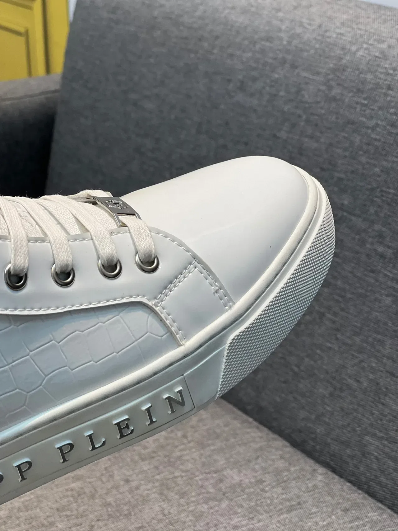 Philipp Plein High-Top Lifestyle Sneaker White Silver Glossy Patent Toe Lifestyle Sneakers 3