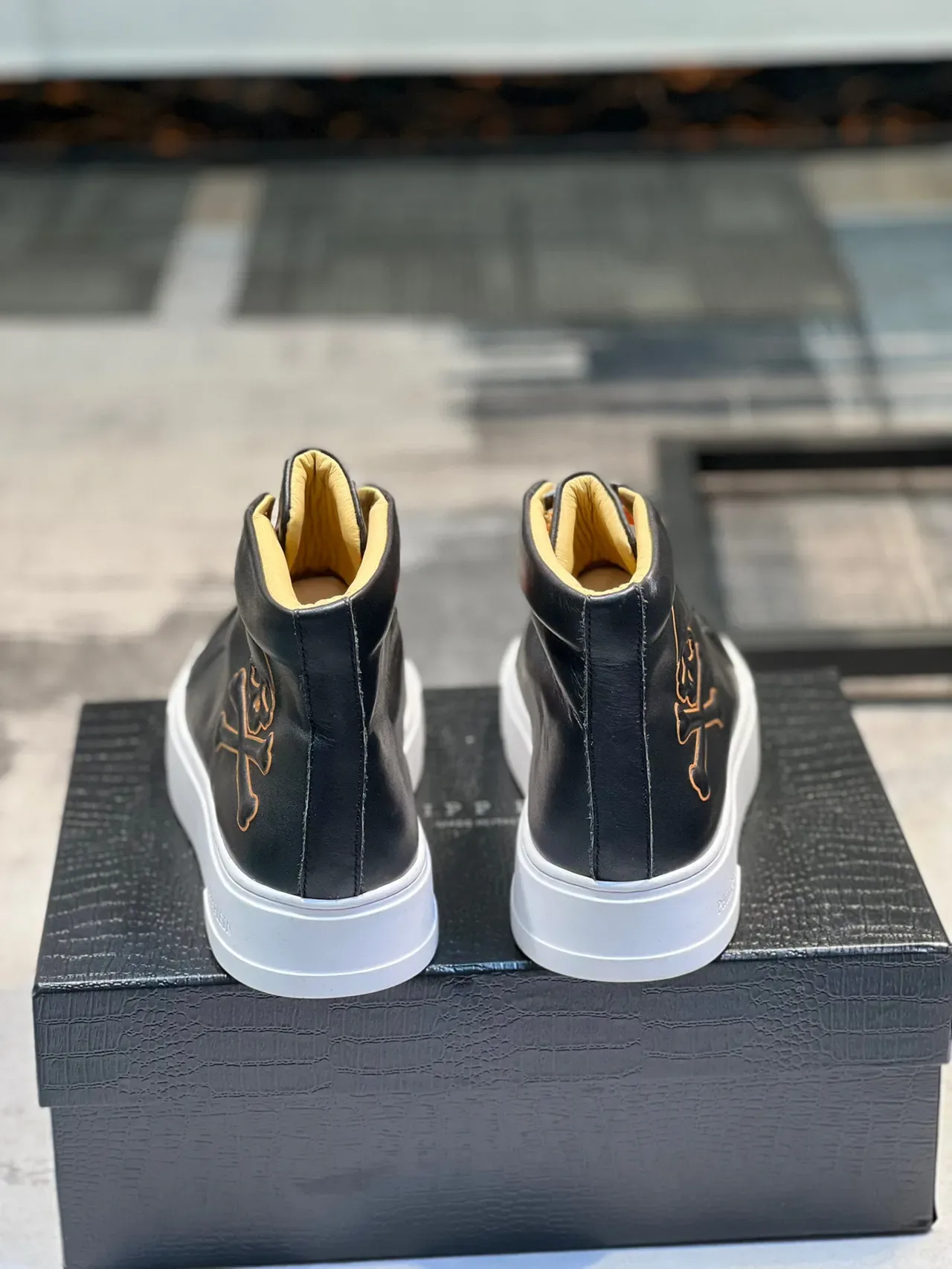 Philipp Plein Broderie Crâne Noir Baskets Lifestyle Hautes 3