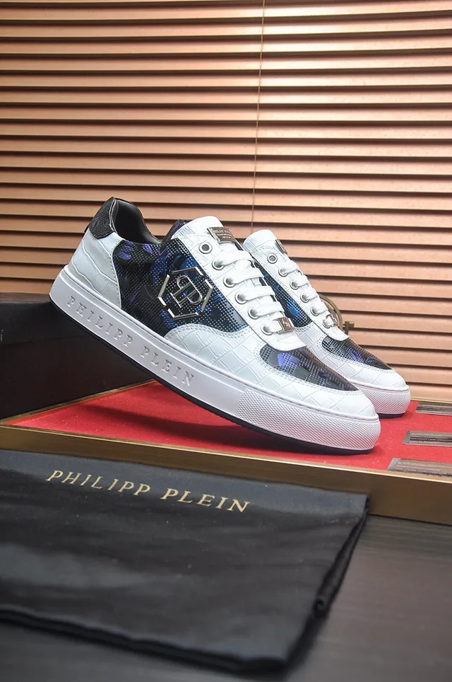 Philipp Plein Sneakers Lifestyle Blanc Bleu en Cuir Embossé Crocodile avec Panneau Camo Digital 2