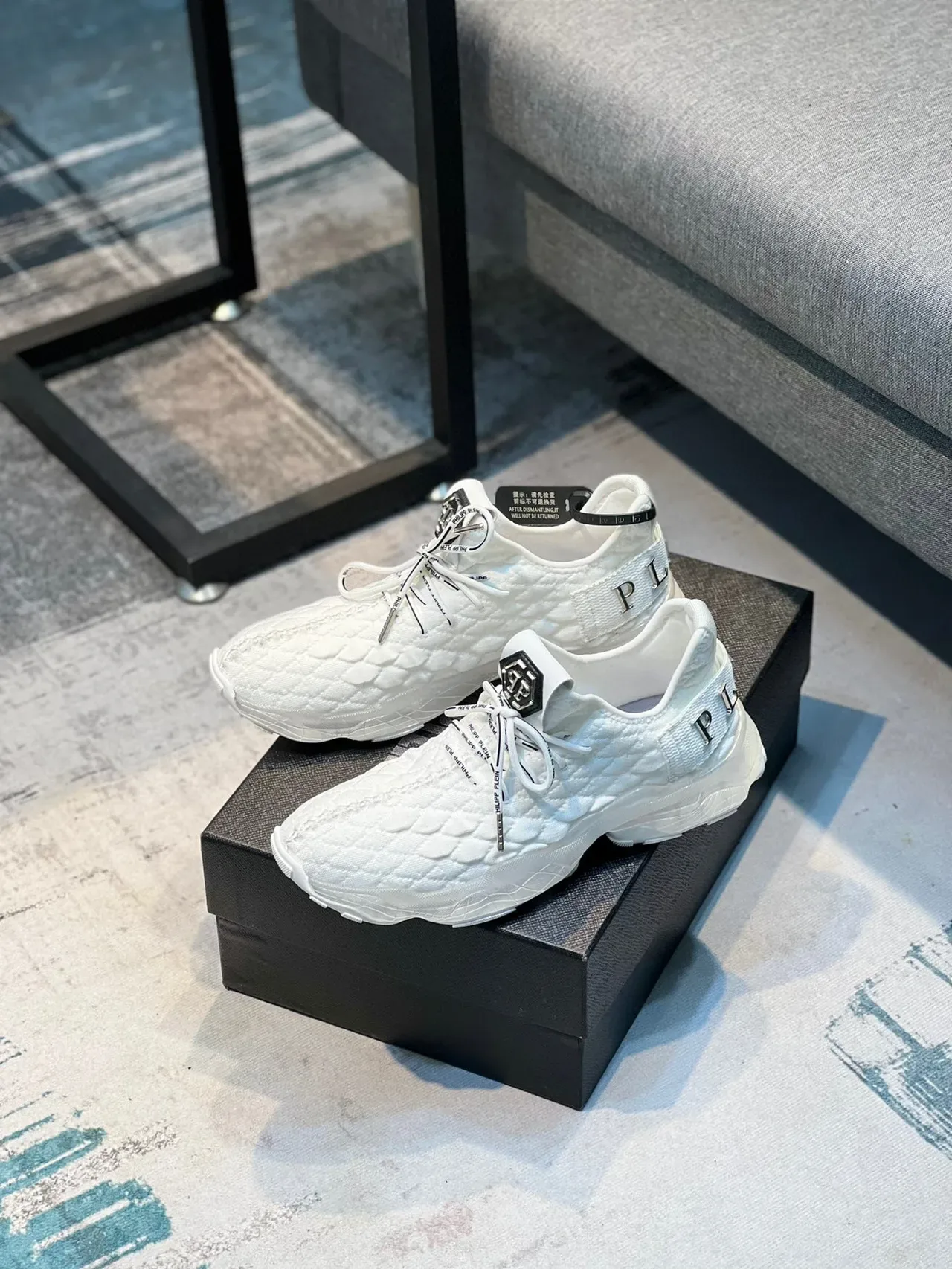 Philipp Plein Tênis Chunky Brancos Prateados com Upper de Tricô Quiltado Oversized Sola Esculpida 7