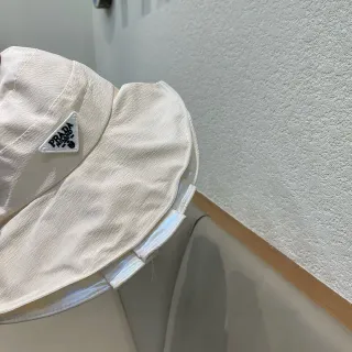 Prada Beige Black Structured Wide Brim Textured Off-White Fabric Bucket Hat