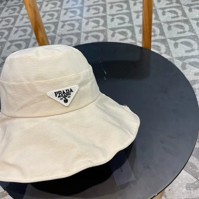 Prada Beige Black Structured Wide Brim Textured Off-White Fabric Bucket Hat 4