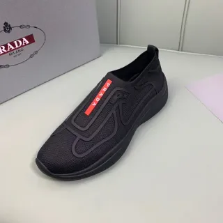 Prada Cloudbust Noir Rouge Sneakers Lifestyle Slip-On en Tricot