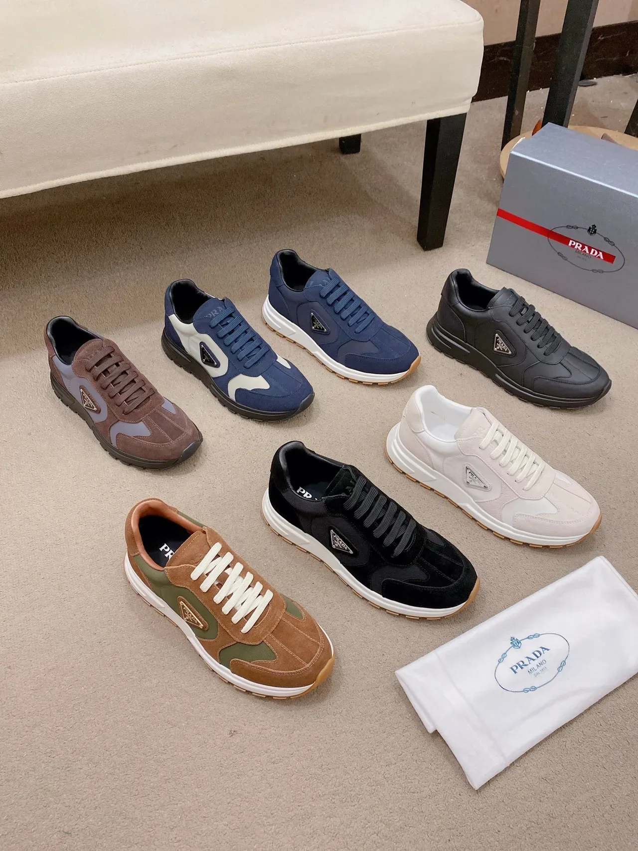 Prada Cloudbust एकরঙা কালো চামড়া লাইফস্টাইল স্নিকার্স 2
