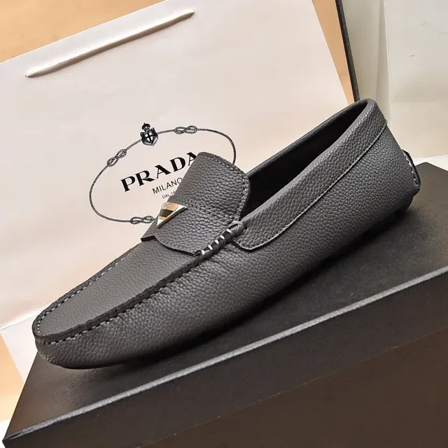 Prada Gray Black Pebbled Leather Moc-Toe Loafer 5