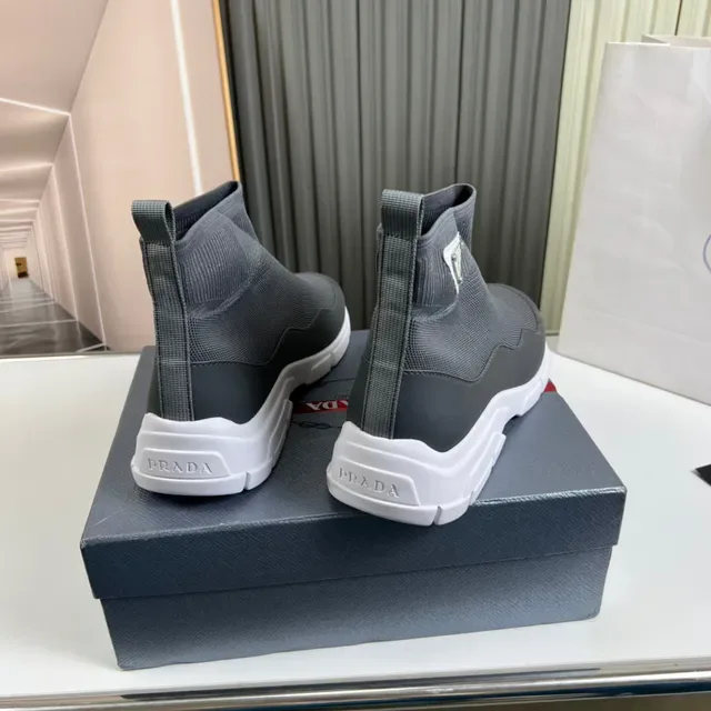 Prada Gray White Knit Sock Upper Molded Rubber Toe Cap Lifestyle Sneakers 6