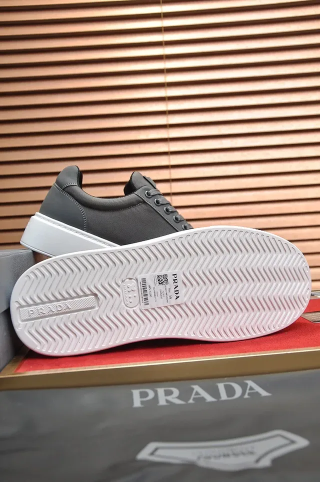 Prada Gray White Platform Sole Textile-Synthetic Hybrid Upper Lifestyle Sneakers 4