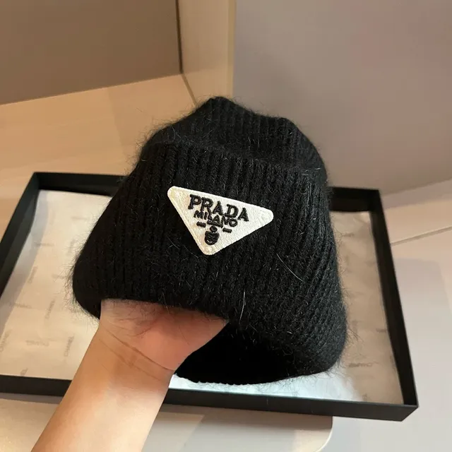 Prada Triangular Logo Patch Black Ribbed Knit Beanie 4