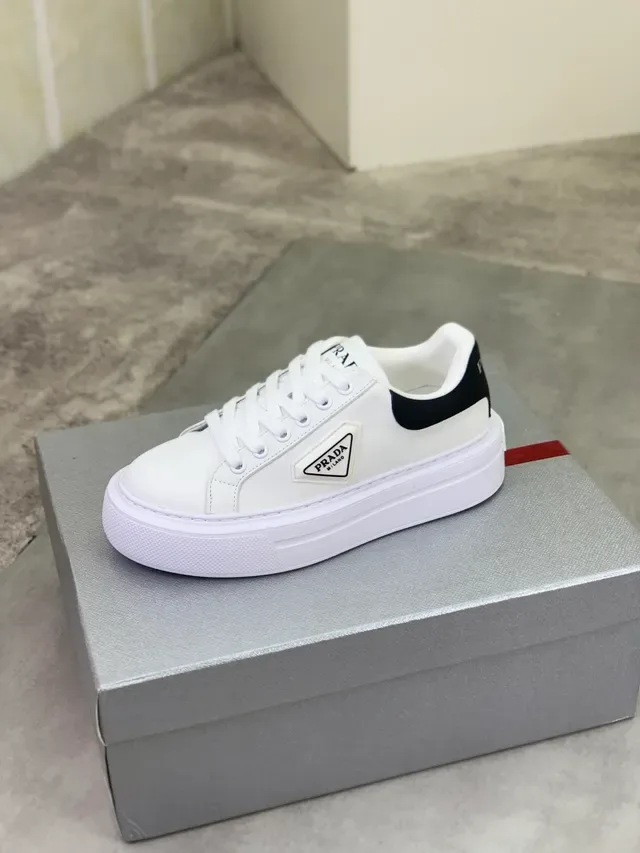 Prada White Black Leather Platform Sole Lifestyle Sneakers 4