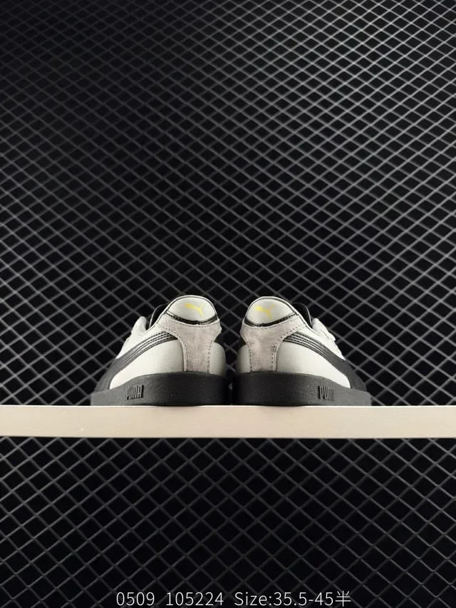 Puma Club II Era Sneakers Lifestyle Gris Clair et Noir 3