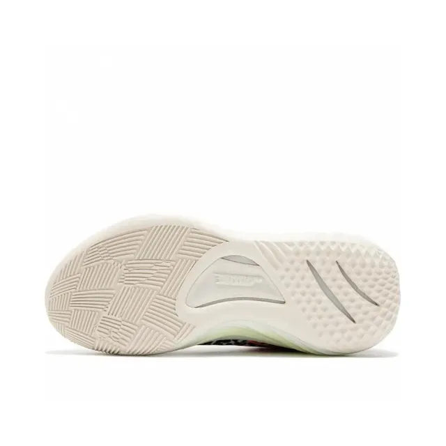 Puma FLURO लेएपर्ड प्रिंट ऑफ-होयाइट लाइफस्टाइल स्निकार 7