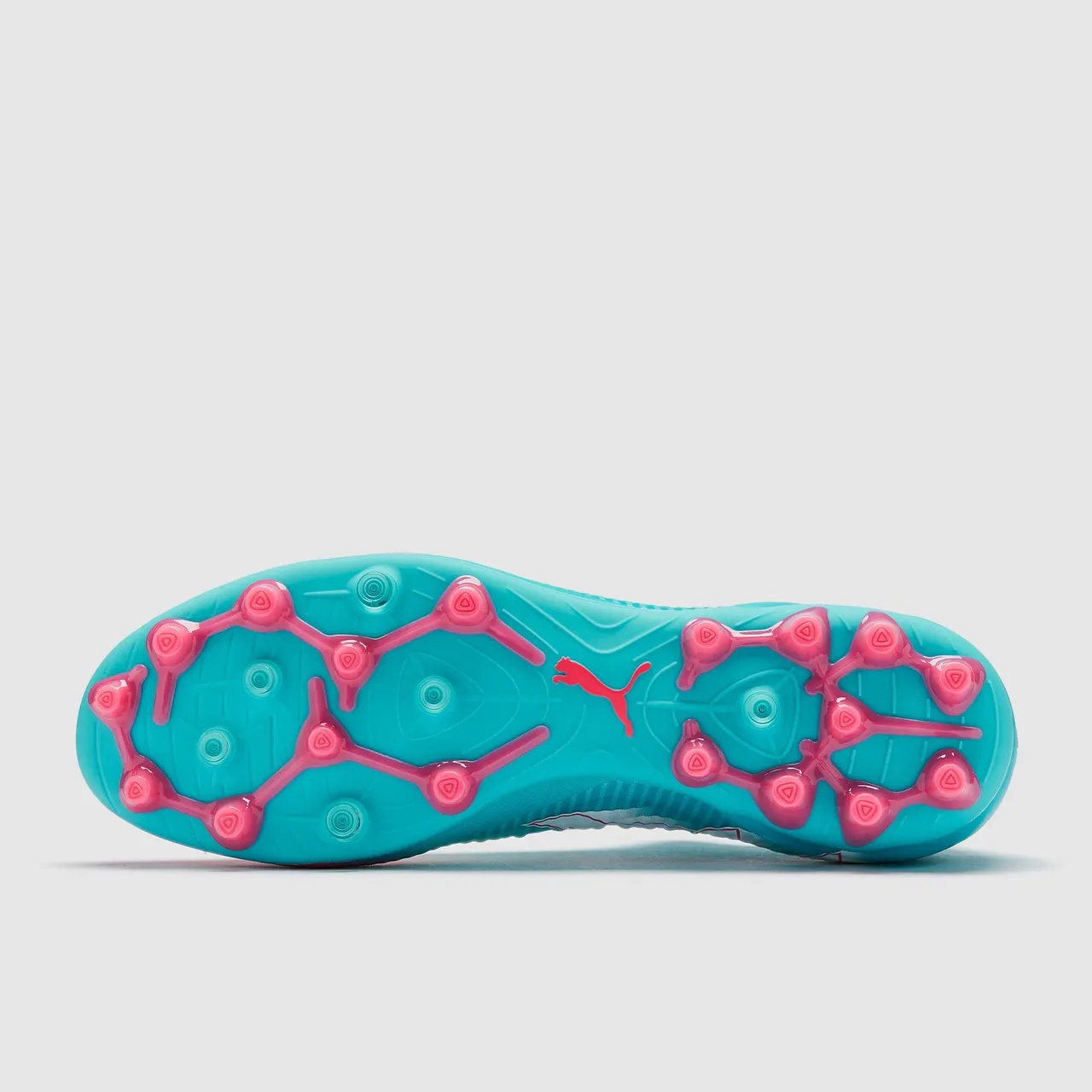 Puma Future Z Chaussures Football Bleu Rose Colier Chaussette Tricotée Upper Gradient Terrain Ferme 14