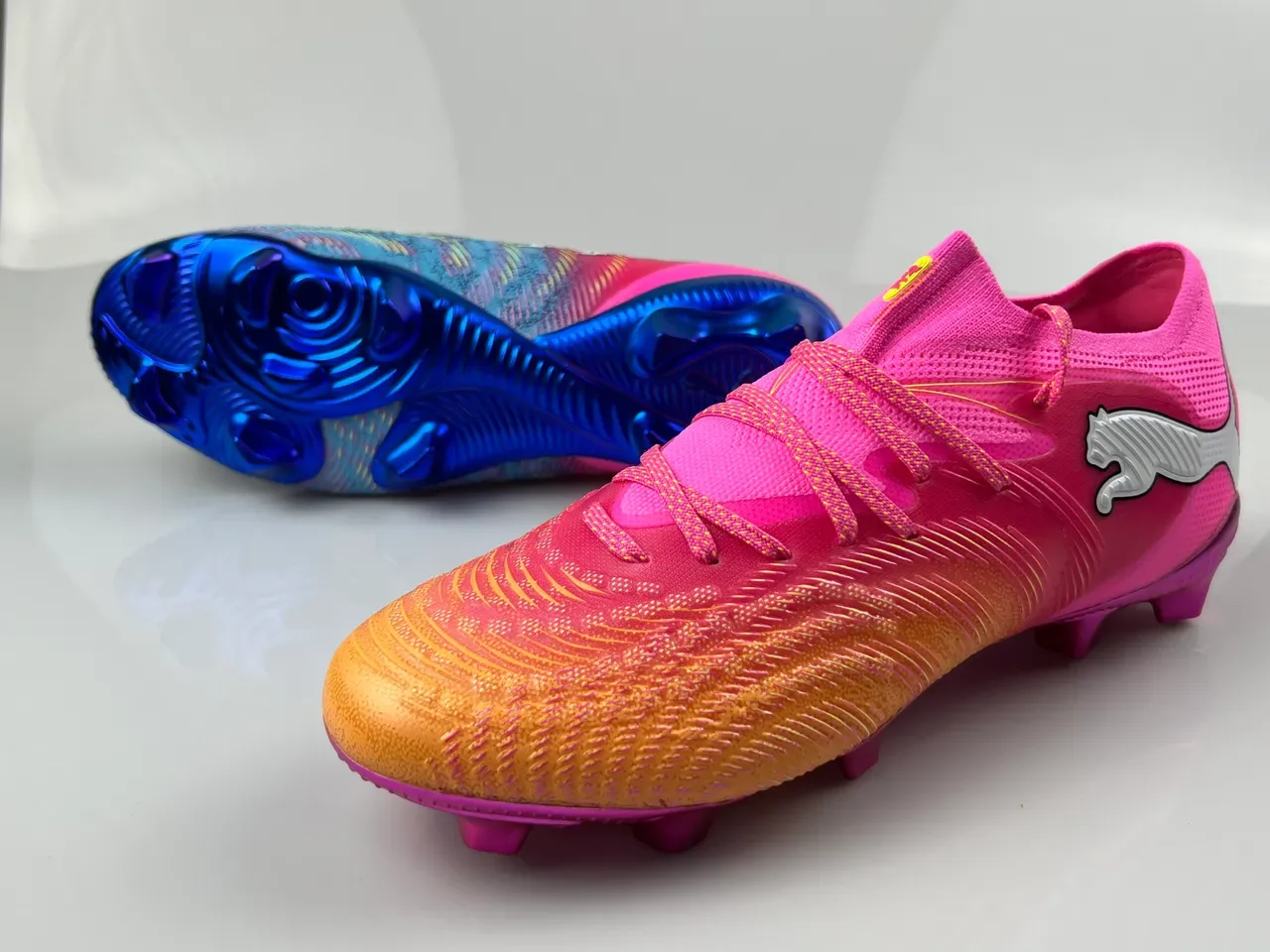 Puma Future Z Pink Multicolor Knitted Gradient Upper Sock-Fit Collar Firm-Ground Soccer Shoes 2