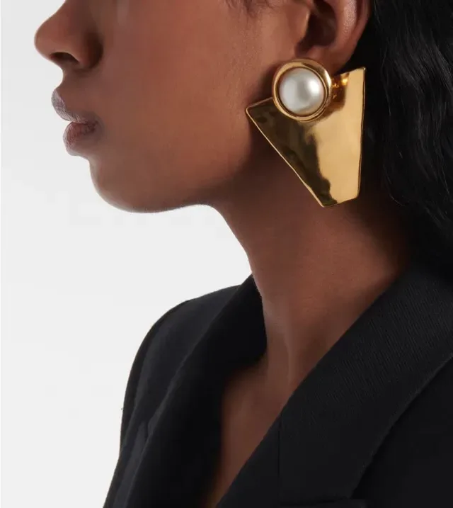 Saint Laurent Brincos Triângulo Invertido Geométrico de Pérolas 4