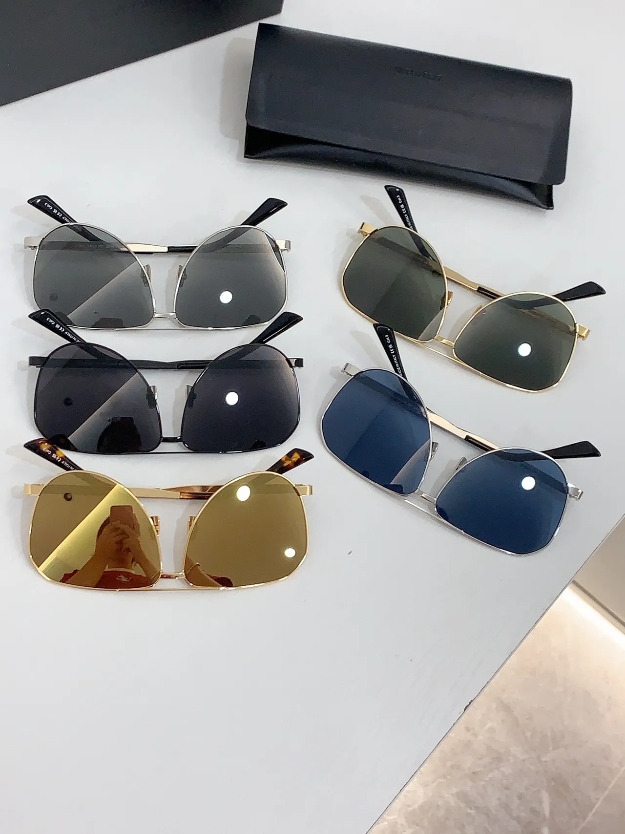 Saint Laurent Rectangular Flat-Top Sunglasses 4