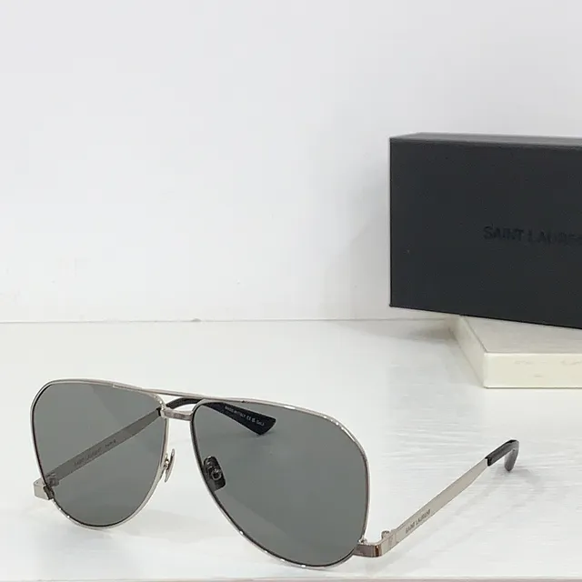 Saint Laurent Rectangular Flat-Top Sunglasses 5