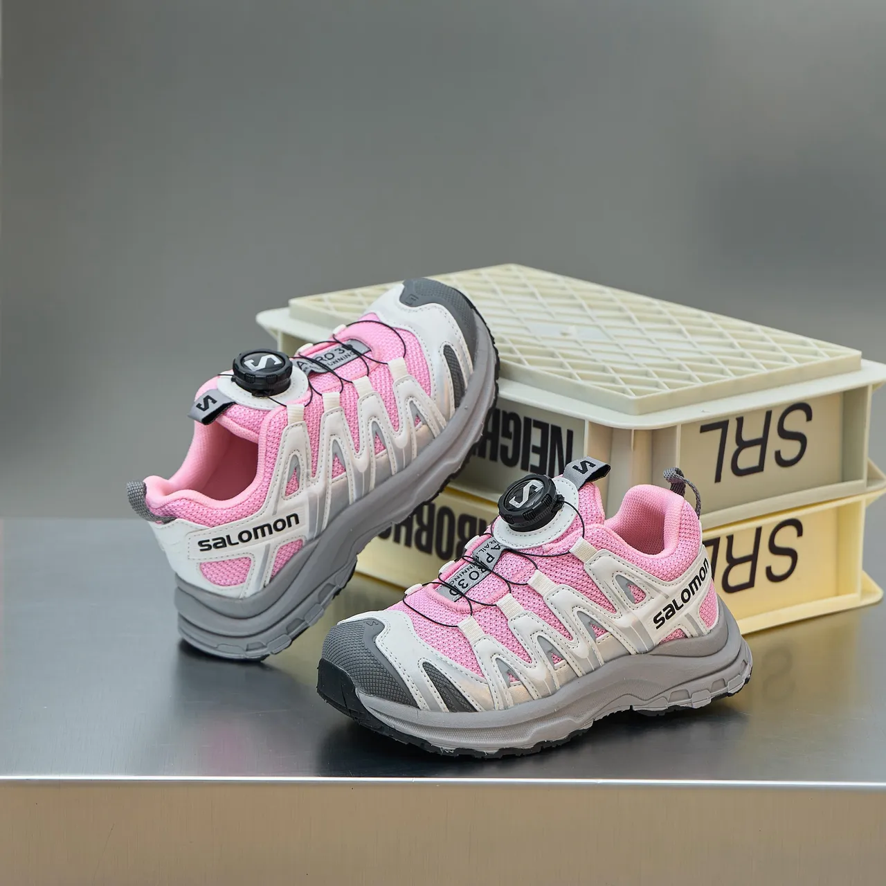 Salomon XT-4 Pink White Gray Kids Running Shoes 9