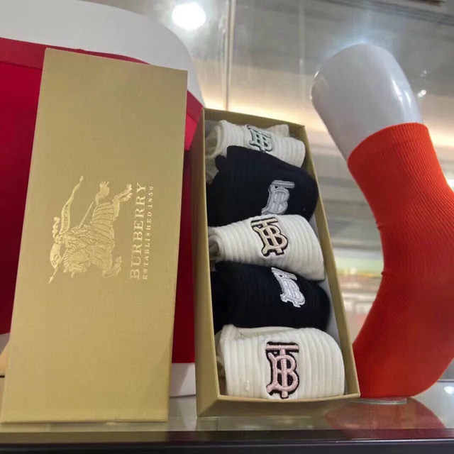 Thom Browne Embroidered TB Monogram Crew Socks 4