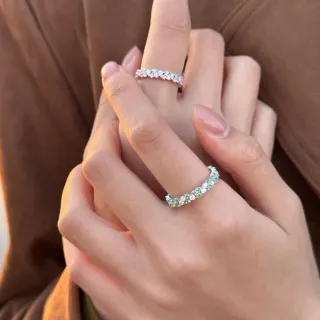 Tiffany & Co. Eternity Bague de Pierres Vertes et Blanches Alternantes