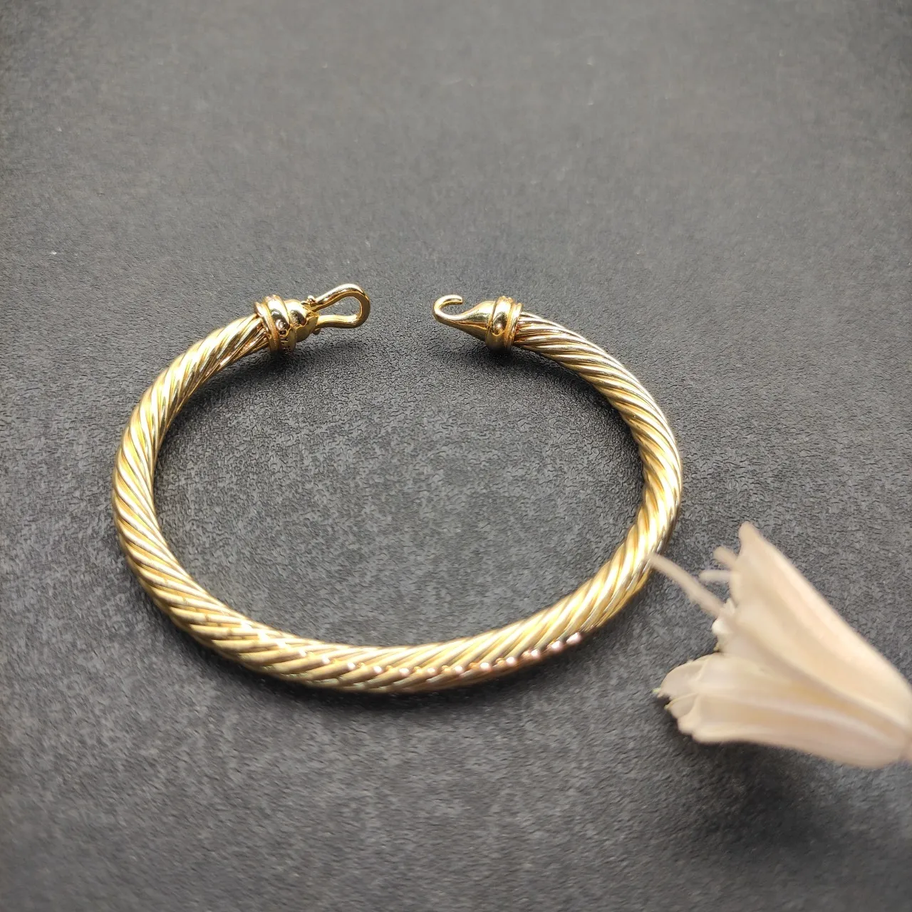 Tiffany & Co. HardWear Corde torsadée Pavé Bracelet de diamants 3