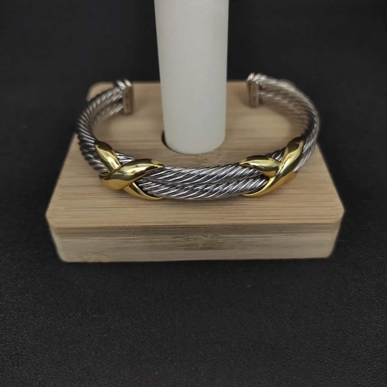 Tiffany & Co. HardWear Bicolore Câble Tressé Motif Feuille Bracelet 5