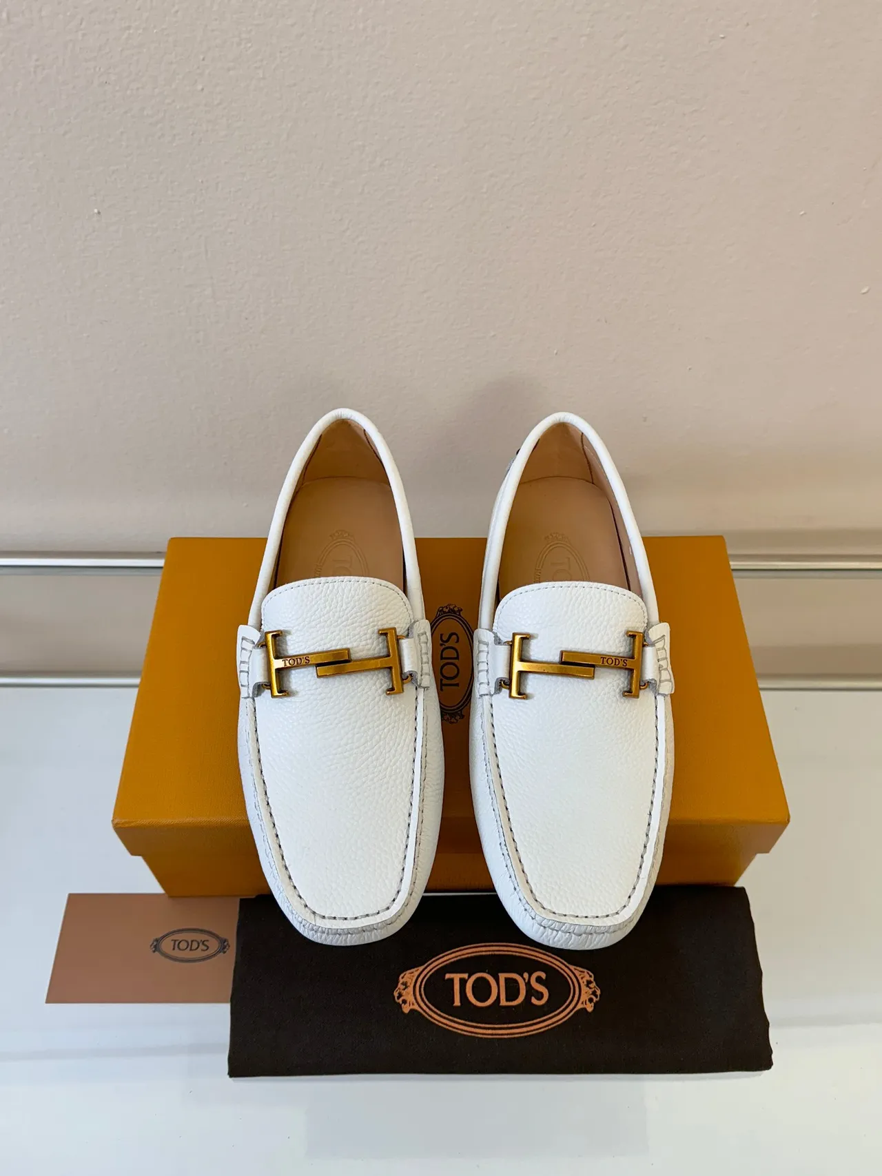 Tod's Gommino Loafer Cuir grainé blanc H-Bar Loafers 6