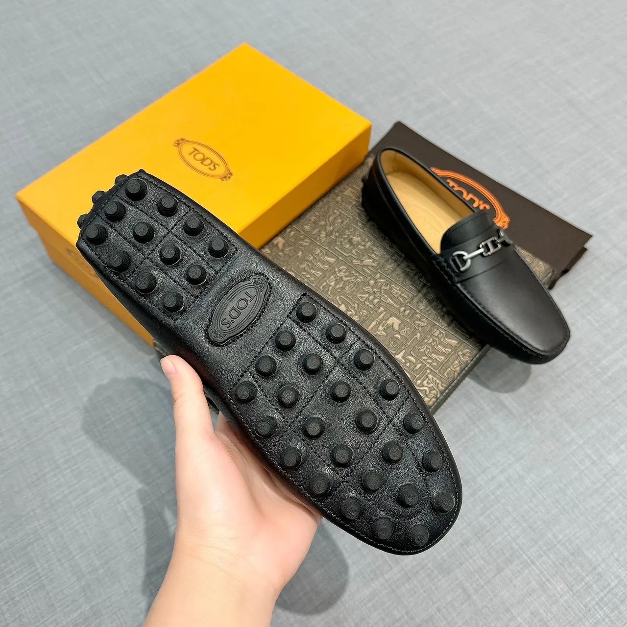 Tod's Horsebit Loafer Mocassins en cuir noir 5
