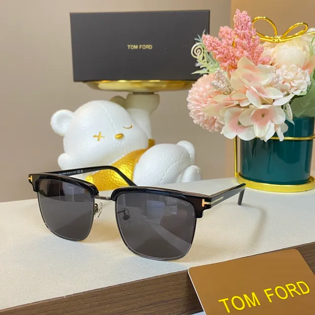 Tom Ford FT0841 Mason Lunettes de Soleil Noir et Or Semi-Rimless 7