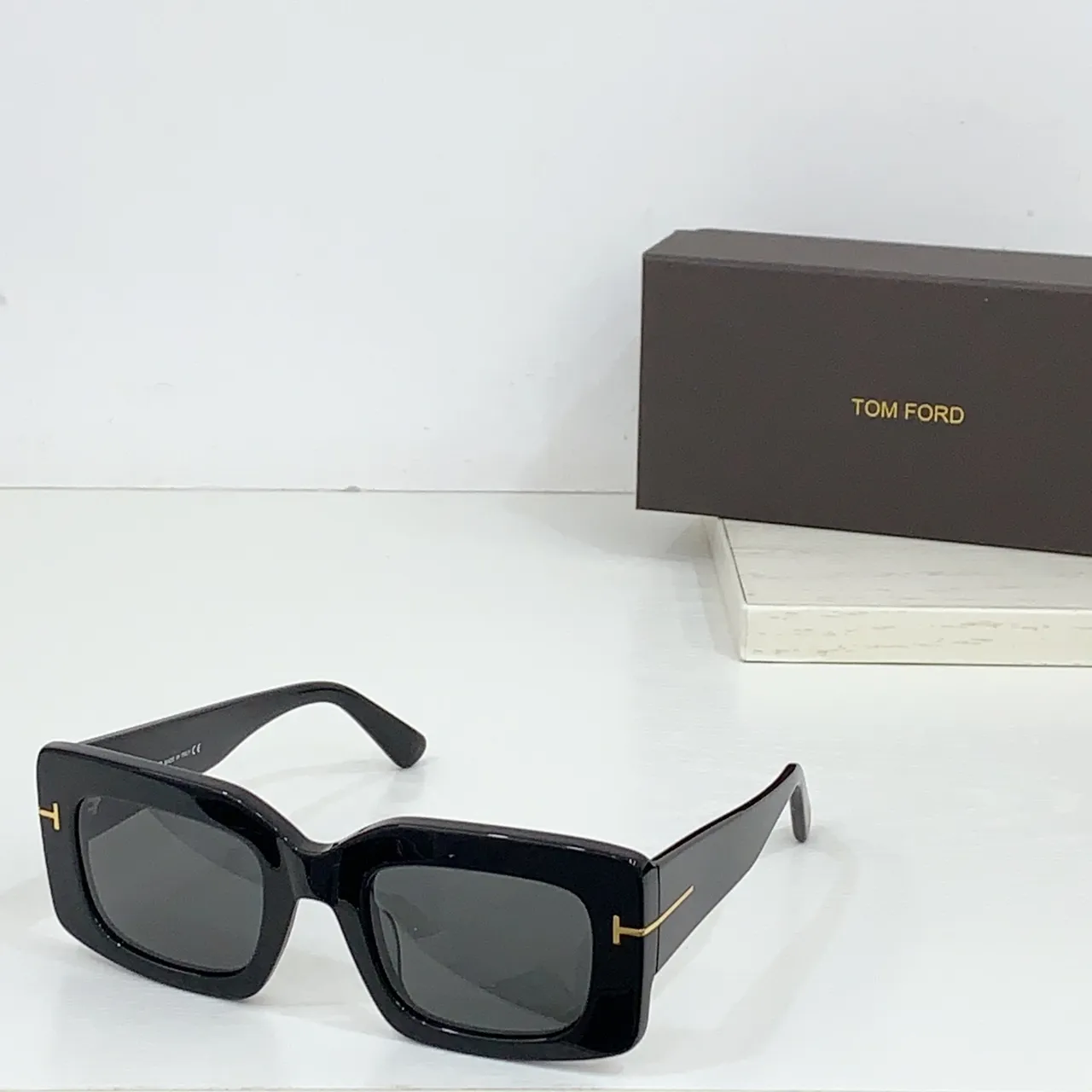 Tom Ford Tina Oversized Rectangular Matte Black Sunglasses 3